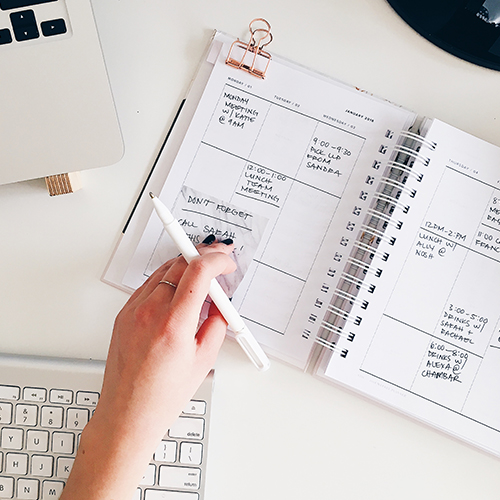 Adjointe administrative et avancées technologiques