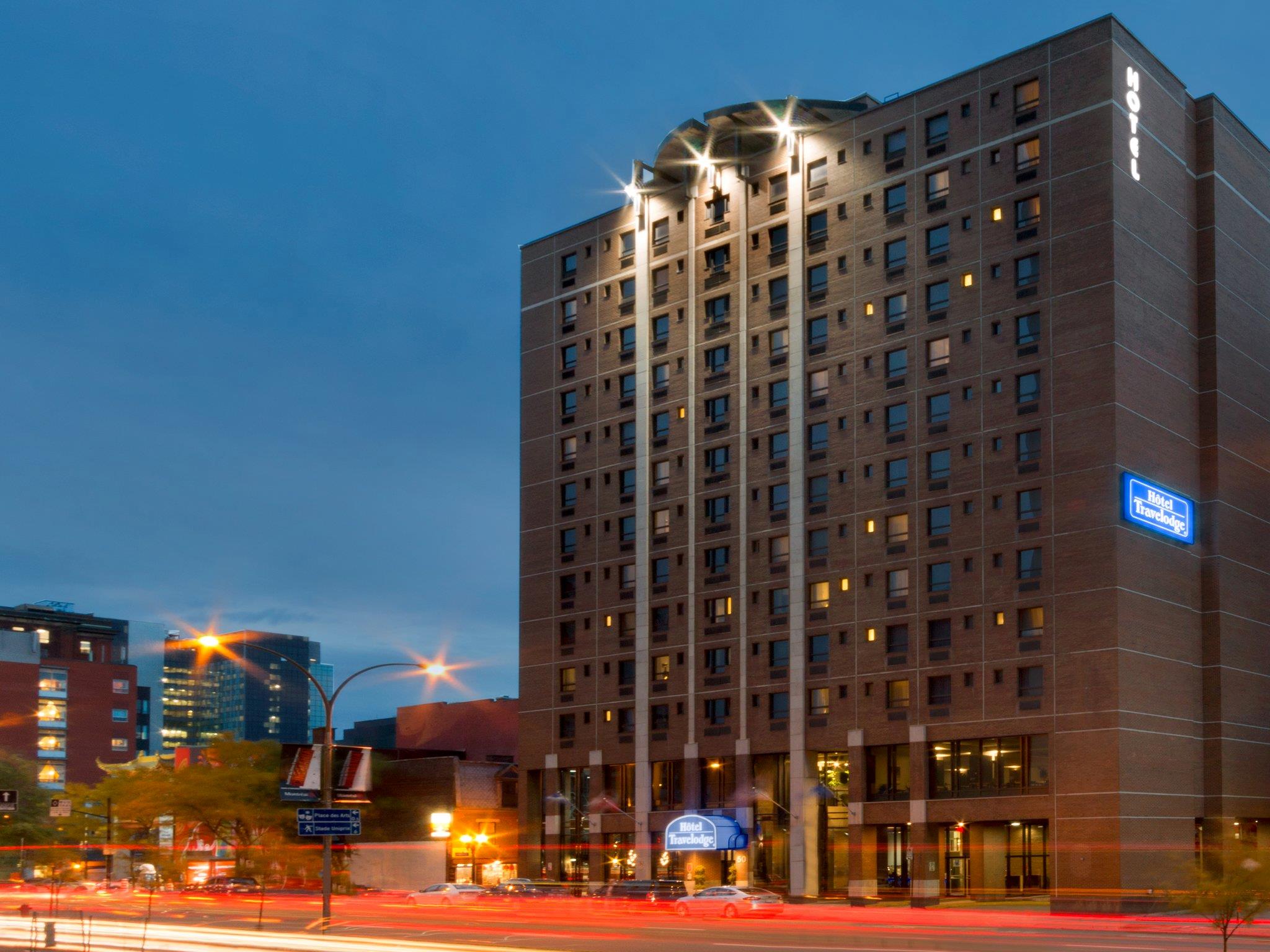 Travelodge Hotel, Downtown Montreal